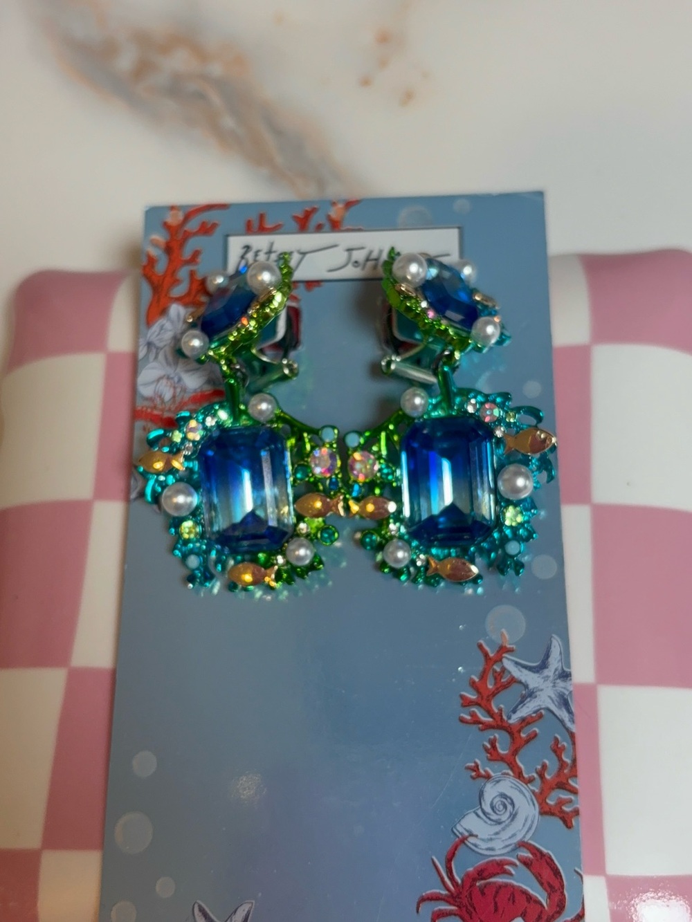 BETSEY JOHNSON TROPICAL EARRINGS COLLECTION — WORN ONCE